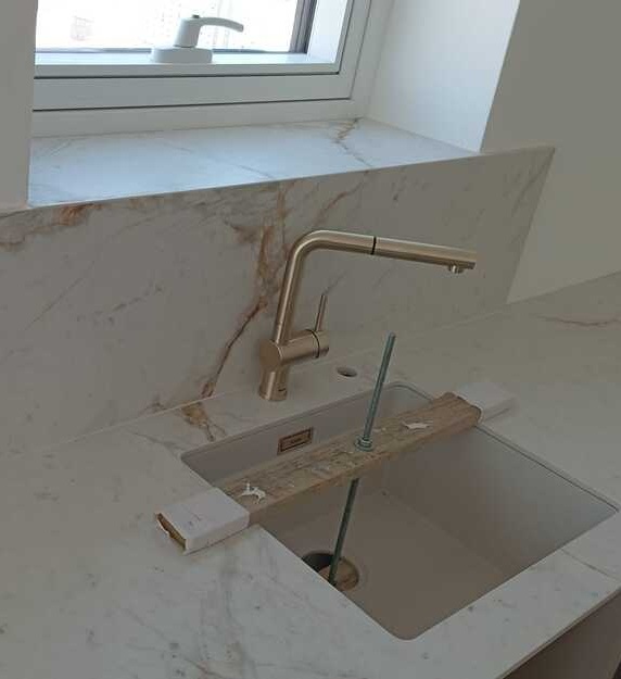 Küchenarbeitsplatten aus Keramik Franko White Gold