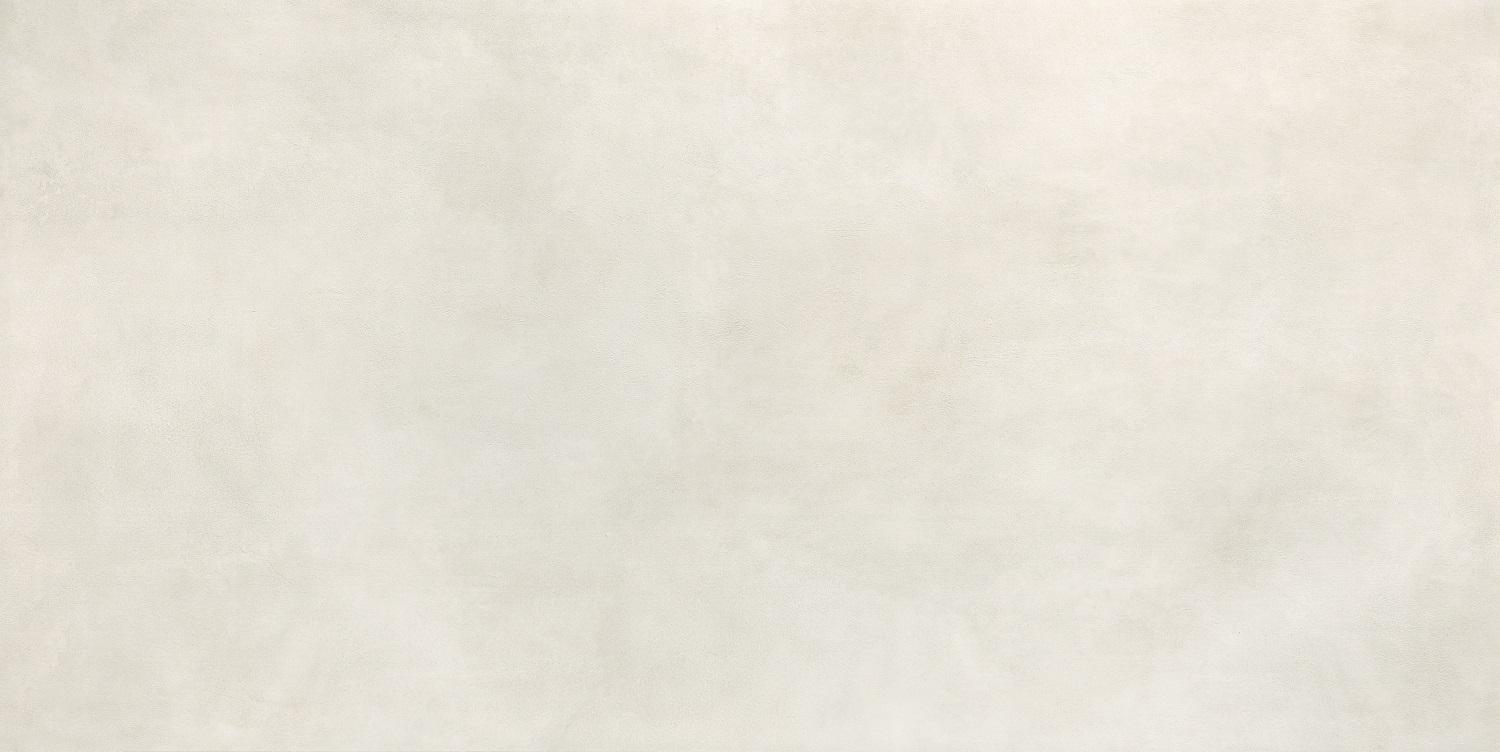 Kuchyňský obklad (ochrana proti stříkající vodě) z keramické desky Laminam Calce Bianco – se strukturou