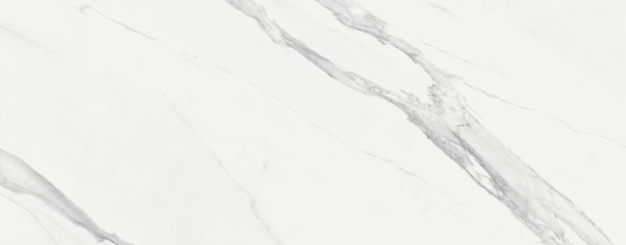 Kuchyňský obklad (ochrana proti stříkající vodě) z keramické desky Dekton Opera – velvet