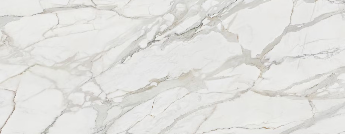 Kuchyňský obklad (ochrana proti stříkání) z keramické desky Dekton Morpheus – soft touch