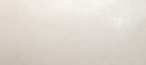 Kuchyňský obklad (ochrana proti stříkající vodě) z keramické desky Laminam Oxide Avorio – dekorativní