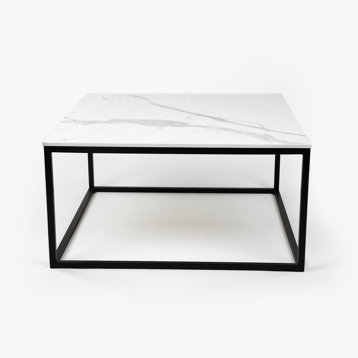 Stůl Franko Lindi od společnosti Franko Keramik, Bianco Statuario Venato, 80×80