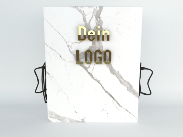 Keramický reklamní panel s prostorem pro wallbox nebo EVSE, rozměry 160 × 40 × 200 cm
